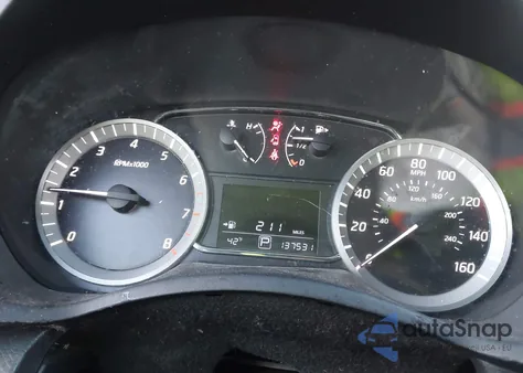 2015 Nissan Sentra Fe+ S/S/Sl/Sr/Sv z USA, uszkodzony, nr VIN 3N1AB7AP2FL630863